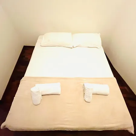 Holiday home Colibri - *